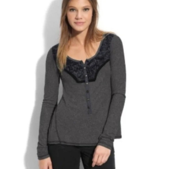 Free People Tops - Free People Women's Grey and Blue Fuzzy-trim Thermal Henley - Size S